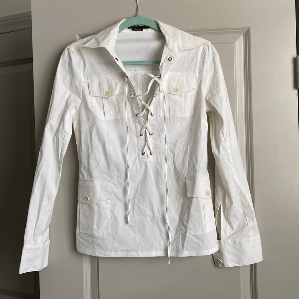 BCBG Maxazria Top. Size Small.